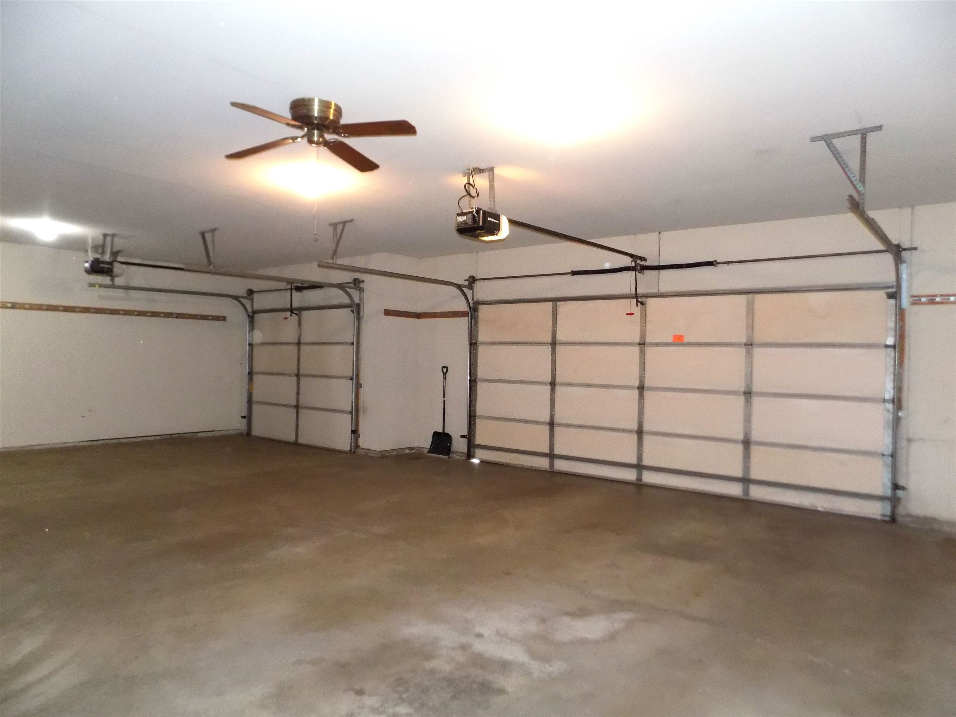 4252 Waltham Road Roscoe, IL 61073 - Photo 29 of 31 a view of a garage