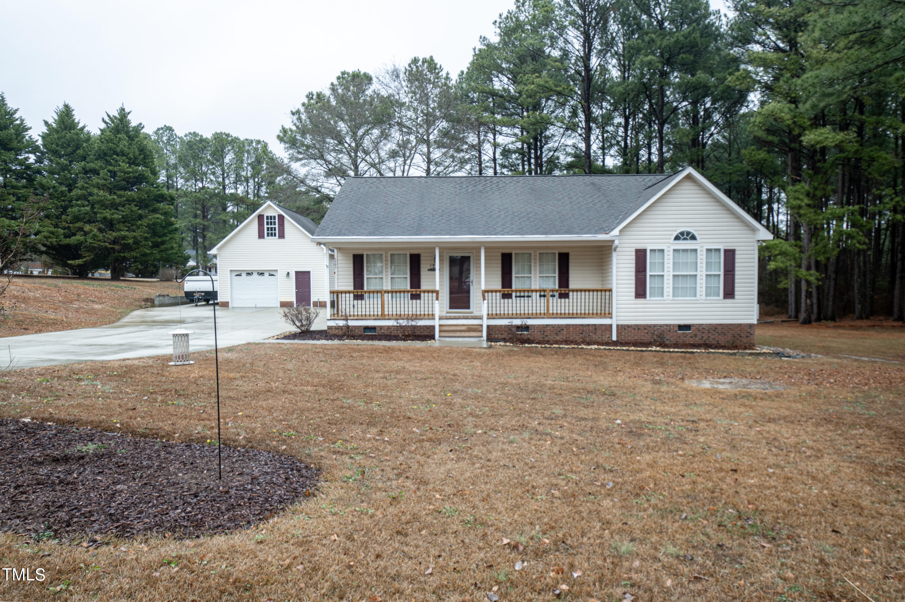 101 Rhea Court Benson, NC 27504 - Photo 3 of 33 brandiebairdphoto- (4)