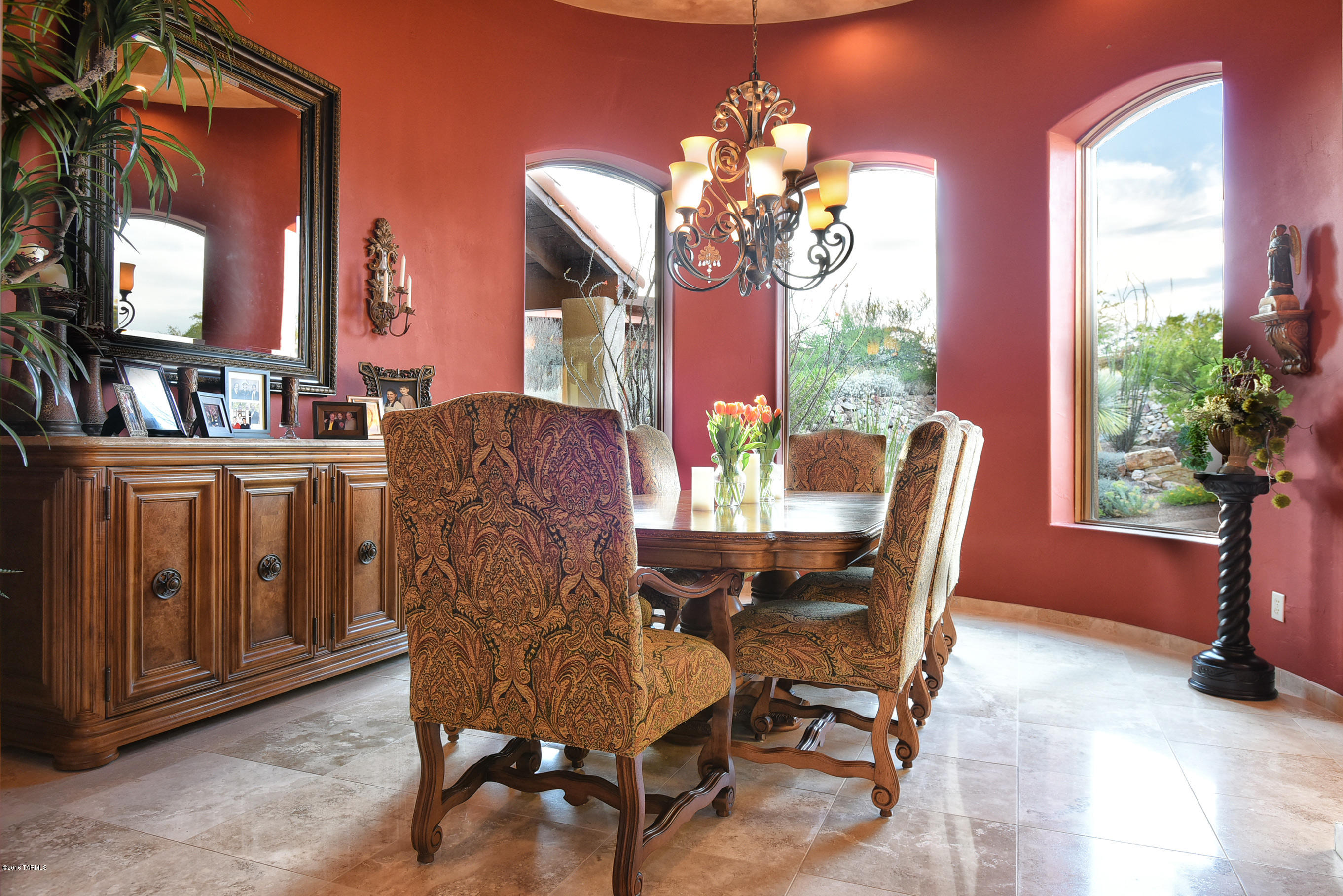 725 West Rim View Place Oro Valley, AZ 85755 - Photo 6 of 38 Gallery Image 6