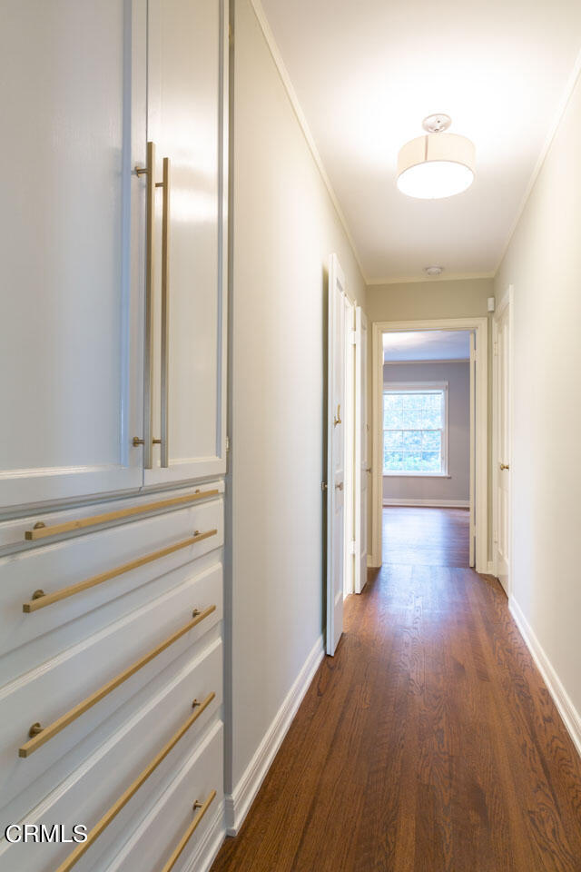 655 Elliott Drive Pasadena, CA 91106 - Photo 28 of 39 a view of a hallway with wooden floor
