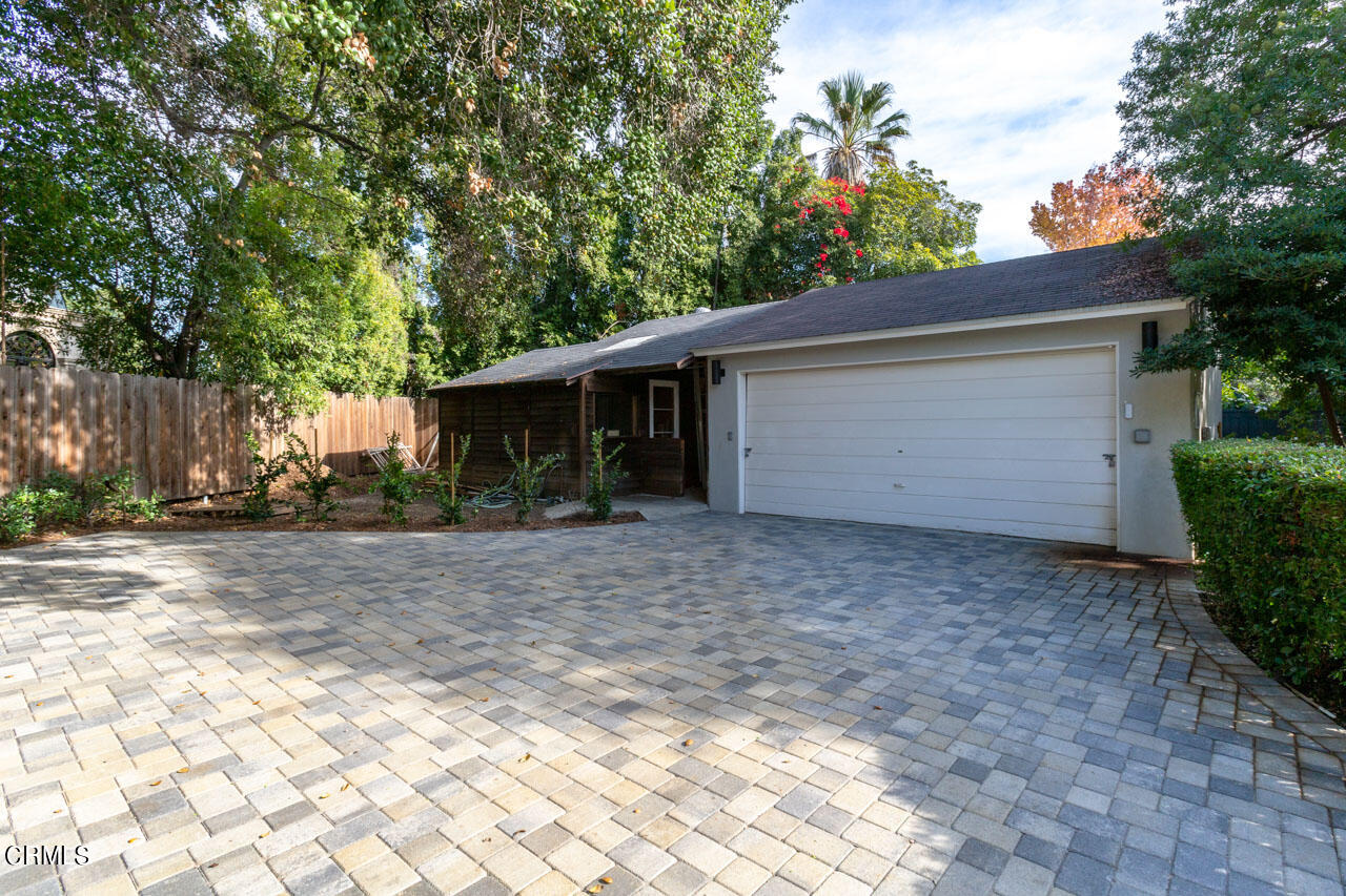 655 Elliott Drive Pasadena, CA 91106 - Photo 39 of 39 a house view with a backyard space
