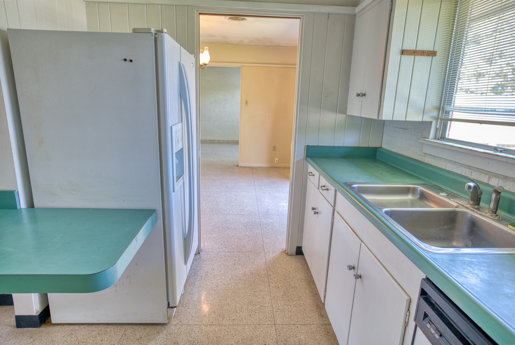 10 Palm Place Angleton, TX 77515 - Photo 14 of 24