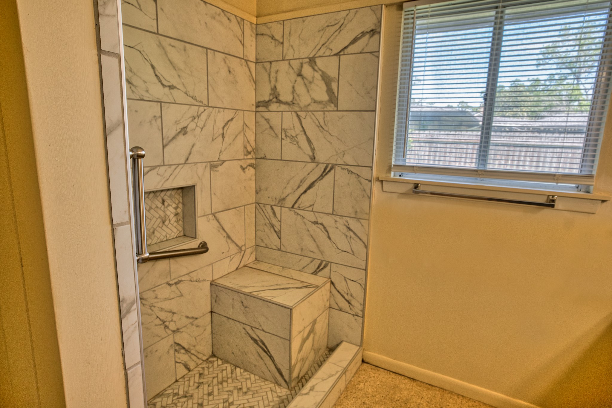 10 Palm Place Angleton, TX 77515 - Photo 16 of 24