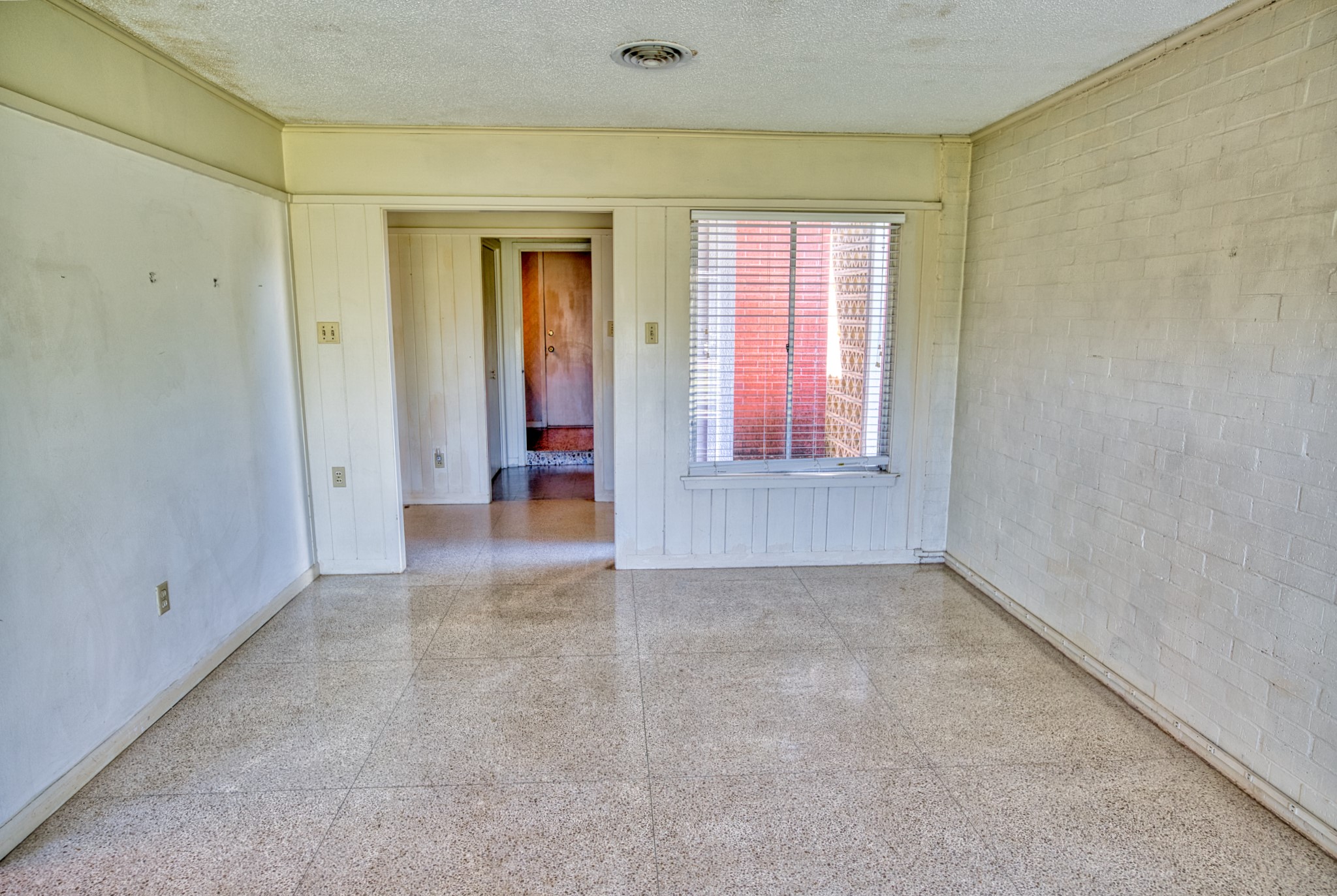 10 Palm Place Angleton, TX 77515 - Photo 8 of 24