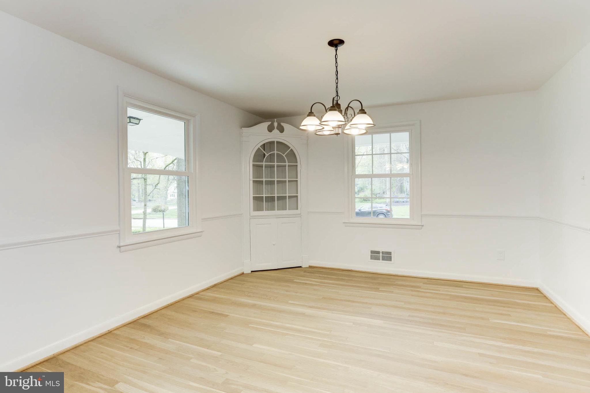 320 Gailridge Road Lutherville-Timonium, MD 21093 - Photo 13 of 48 Dining Room with Built-In