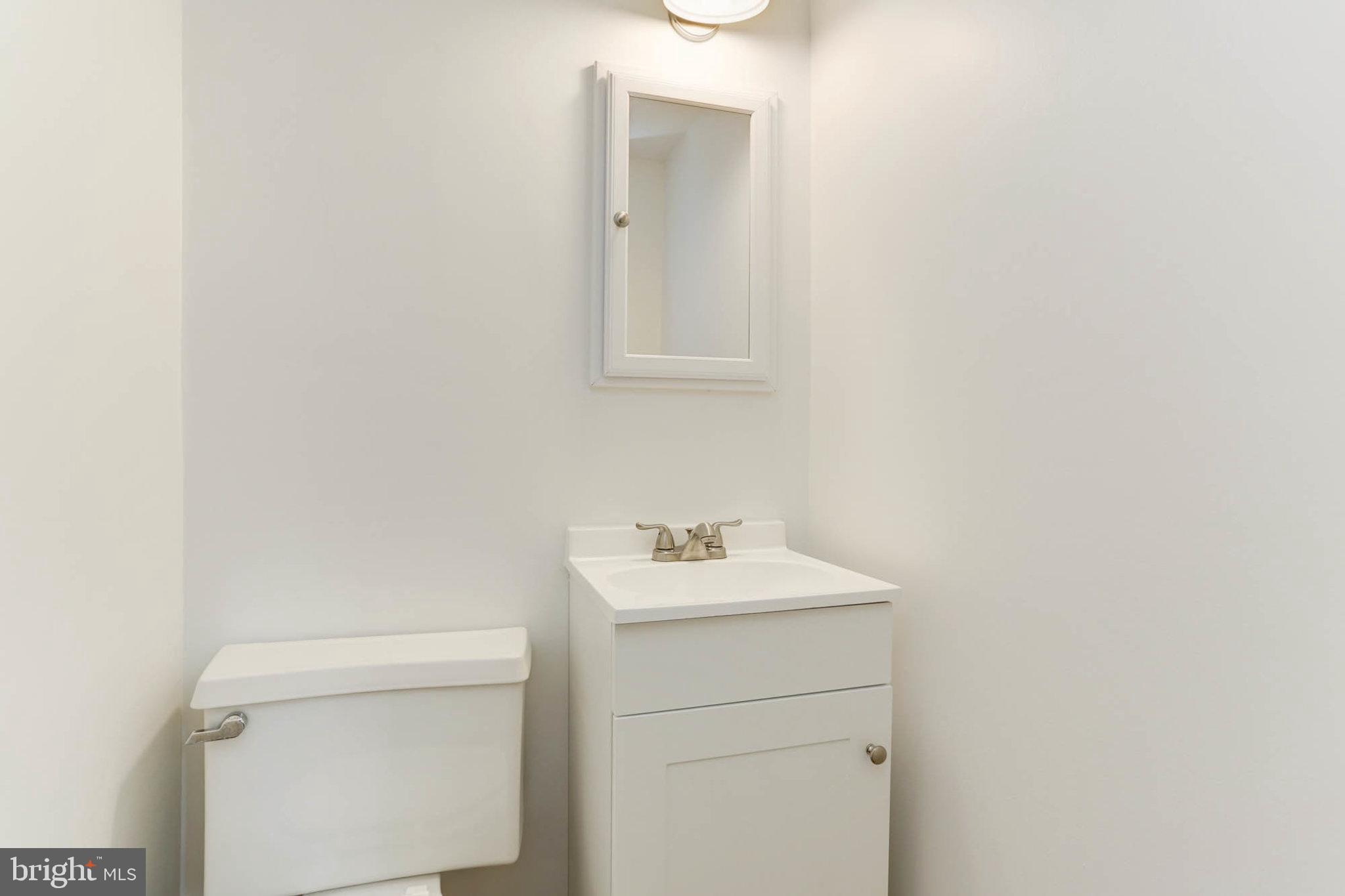 320 Gailridge Road Lutherville-Timonium, MD 21093 - Photo 24 of 48 Powder Room