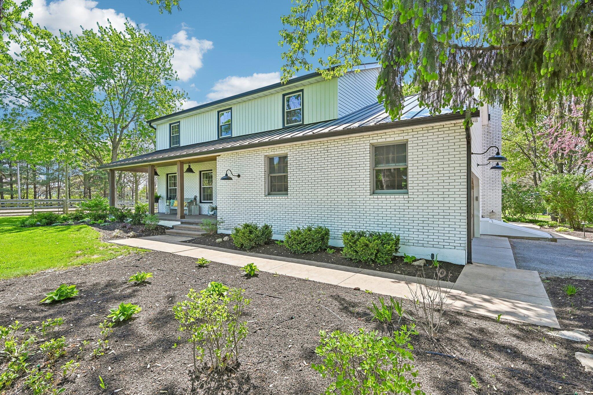 2880 Cheshire Road Delaware, OH 43015 - Photo 2 of 80