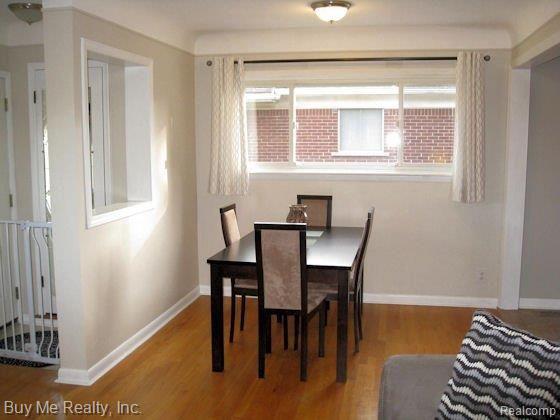 10132 Allen Road Allen Park, MI 48101 - Photo 5 of 19 Dining Area