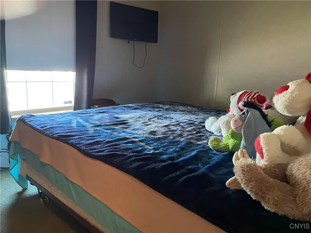 $65,000 | 2800 Landsend Lane, Liverpool, NY 13090