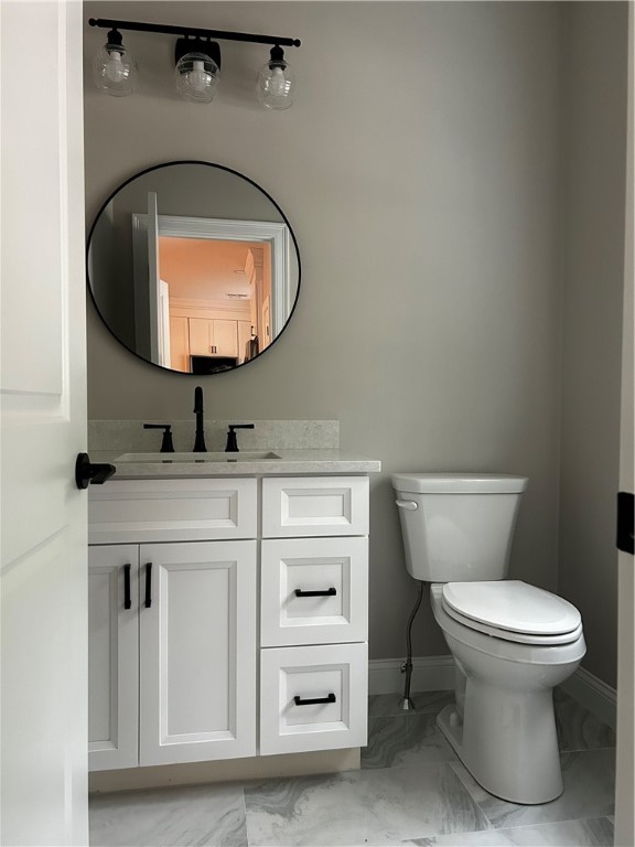 21 Kensington Way Johnston, RI 02919 - Photo 4 of 13