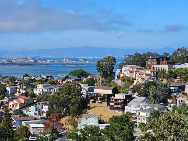 $2,688,000 | 879-883 Humboldt Road, Brisbane, CA 94005