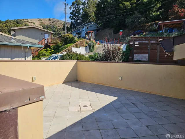 $2,688,000 | 879-883 Humboldt Road, Brisbane, CA 94005