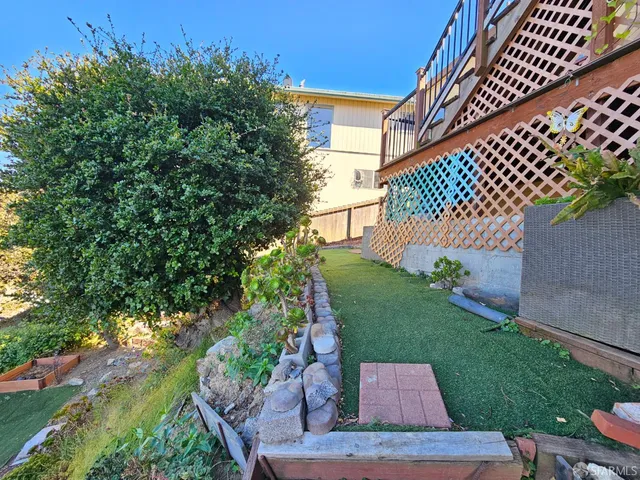 $2,688,000 | 879-883 Humboldt Road, Brisbane, CA 94005