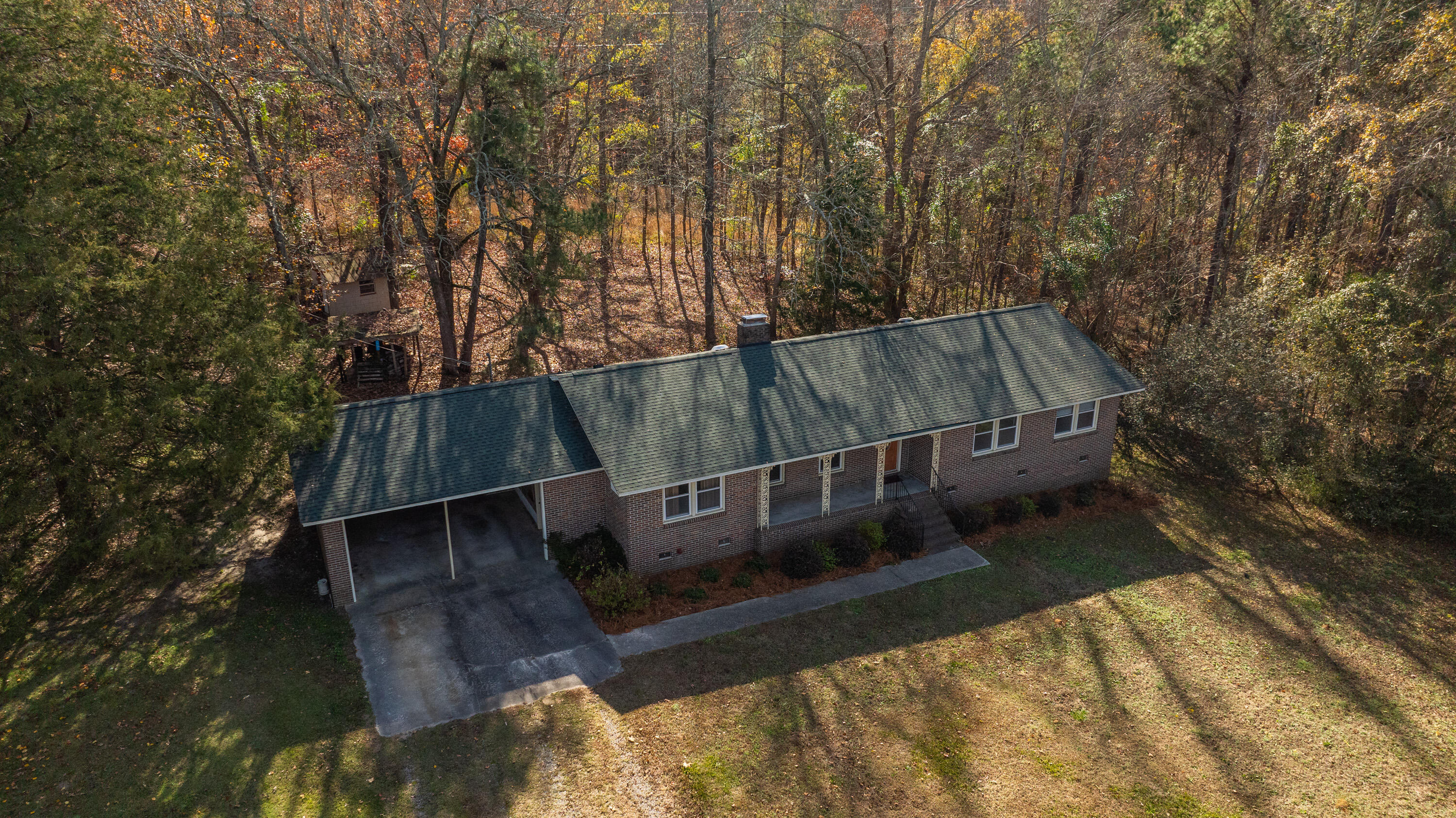 189 Webster Price Road Gilbert, SC 29054 - Photo 2 of 33