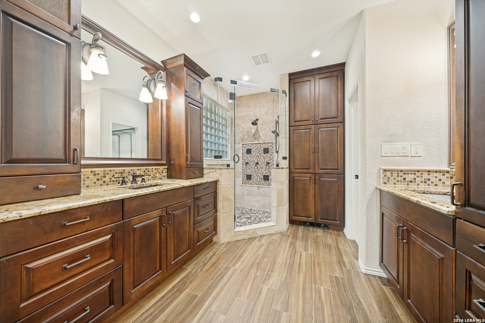4501 Ridge Peak Drive Schertz, TX 78154 - Photo 8 of 17