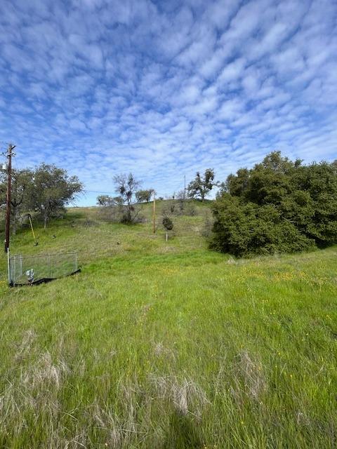 23710 Loper Valley Road Prather, CA 93651 - Photo 17 of 35