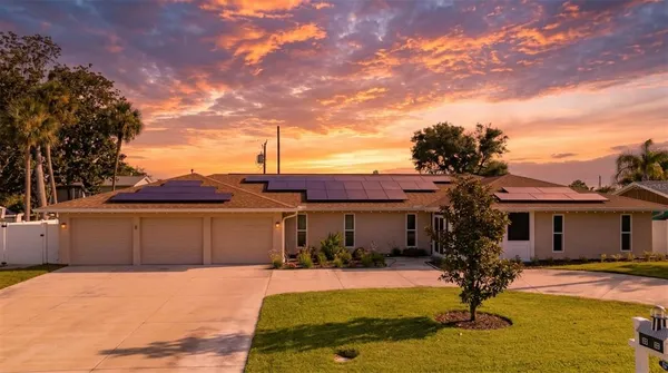 $689,000 | 33 Sandcastle Drive, Ormond Beach, FL 32176