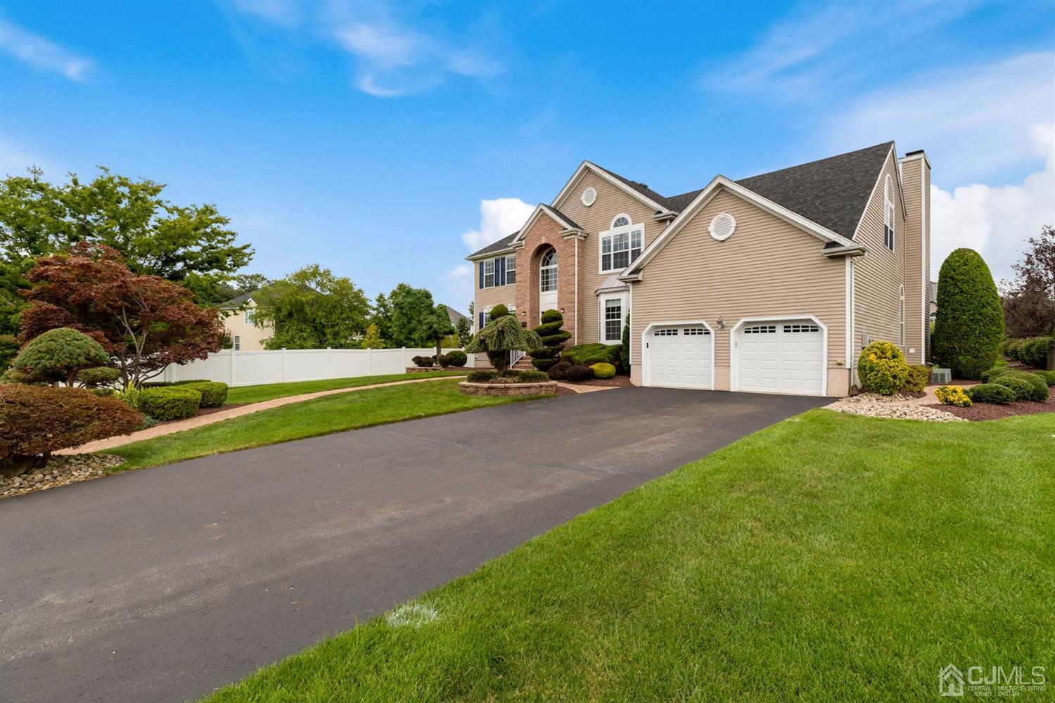 11 MacFarlane Circle Monroe Township, NJ 08831 - Photo 4 of 15