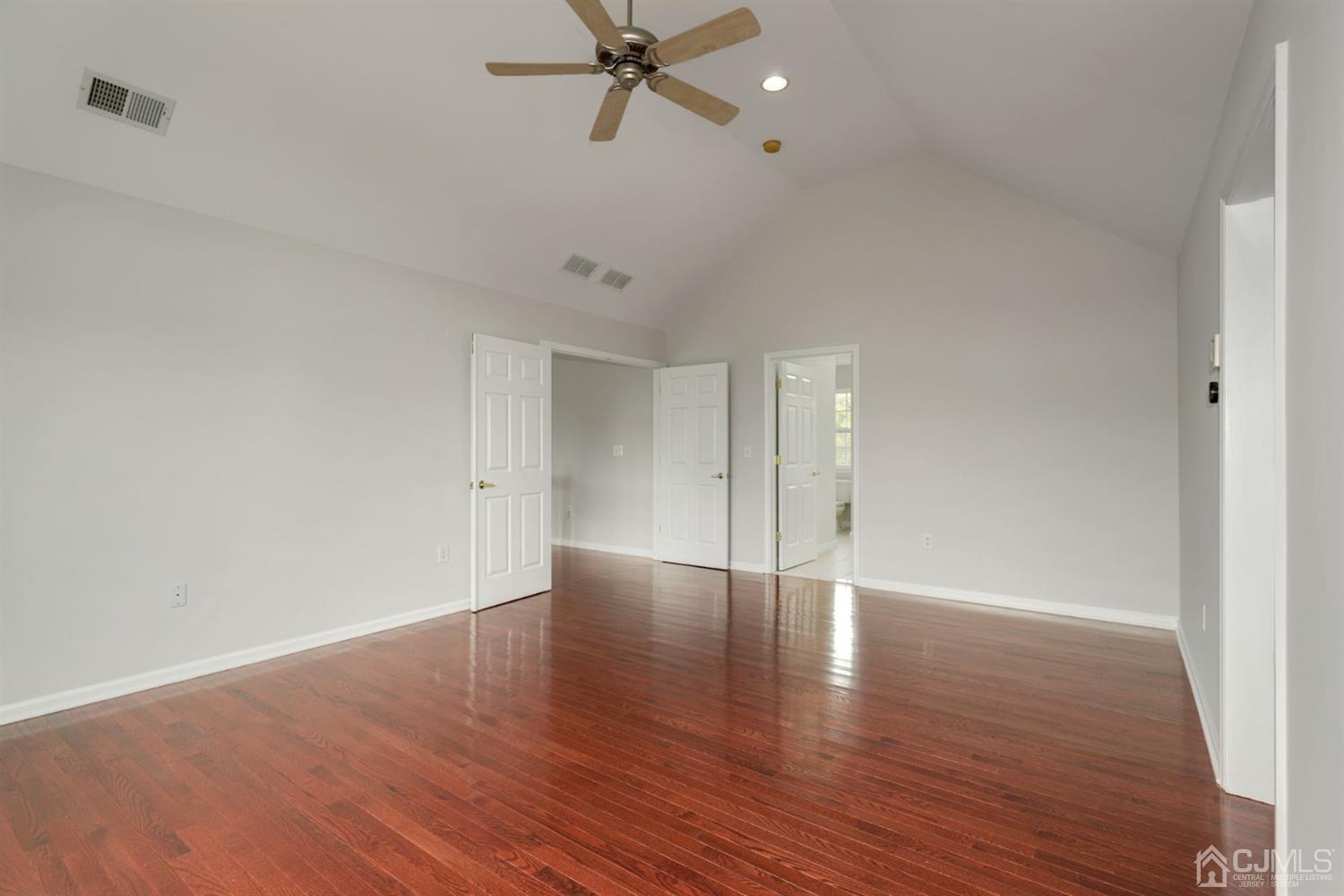 11 MacFarlane Circle Monroe Township, NJ 08831 - Photo 5 of 15