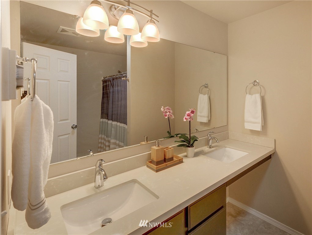 421 Kitsap Place Northeast Renton, WA 98059 - Photo 17 of 23