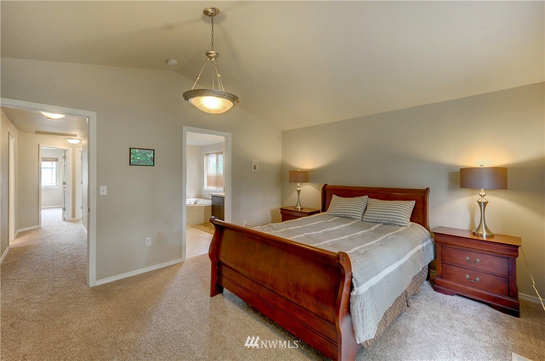 421 Kitsap Place Northeast Renton, WA 98059 - Photo 19 of 23