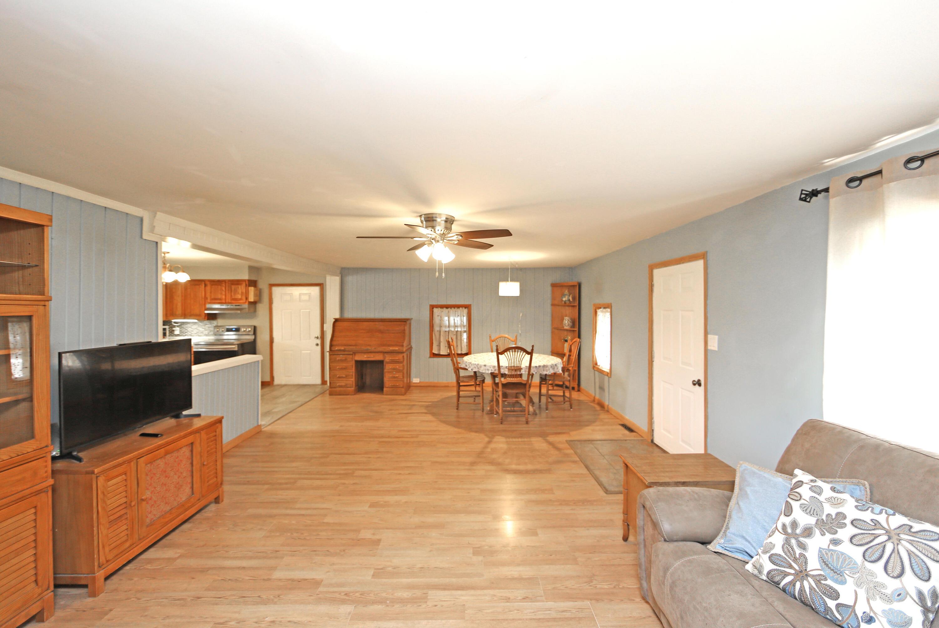 15685 Wooster Road Mount Vernon, OH 43050 - Photo 6 of 33 IMG_6973