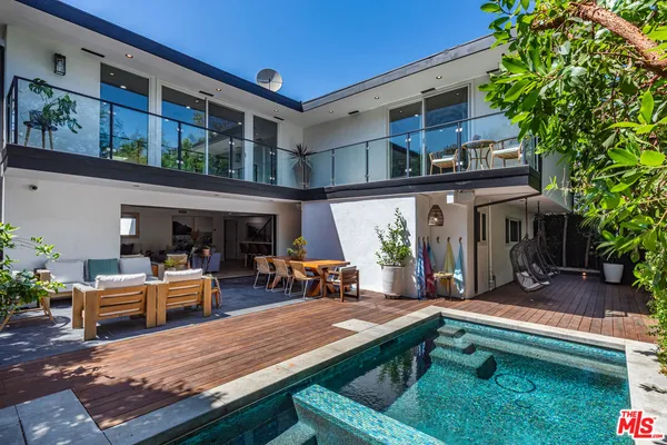 $3,850,000 | 3240 Shelby Drive, Los Angeles, CA 90034