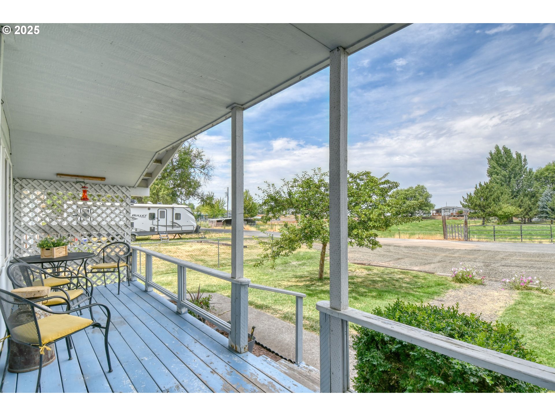 216 East Washington Street Athena, OR 97813 - Photo 3 of 27 a view of a city from a balcony