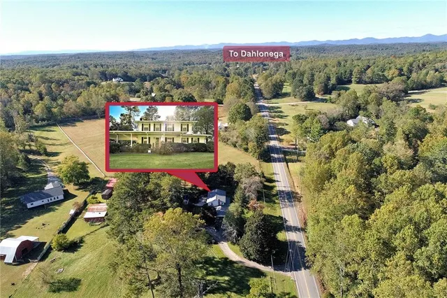 $525,000 | 5937 Thompson Bridge Road, Murrayville, GA 30564