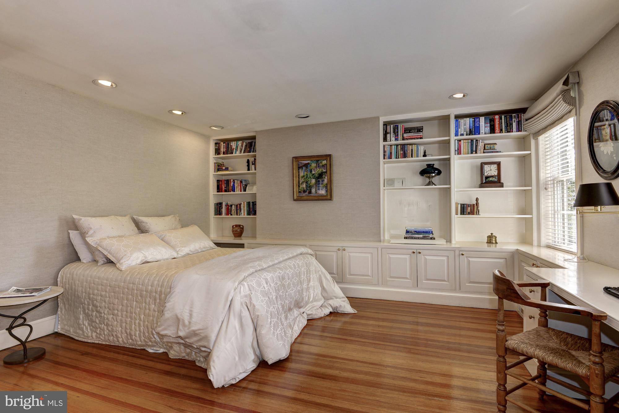 3249 O Street Northwest Washington, DC 20007 - Photo 16 of 42