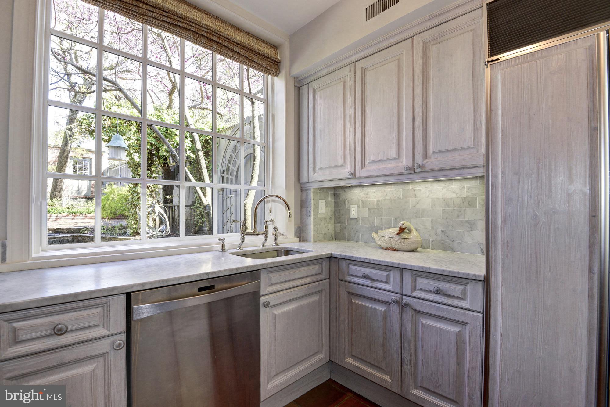 3249 O Street Northwest Washington, DC 20007 - Photo 23 of 42