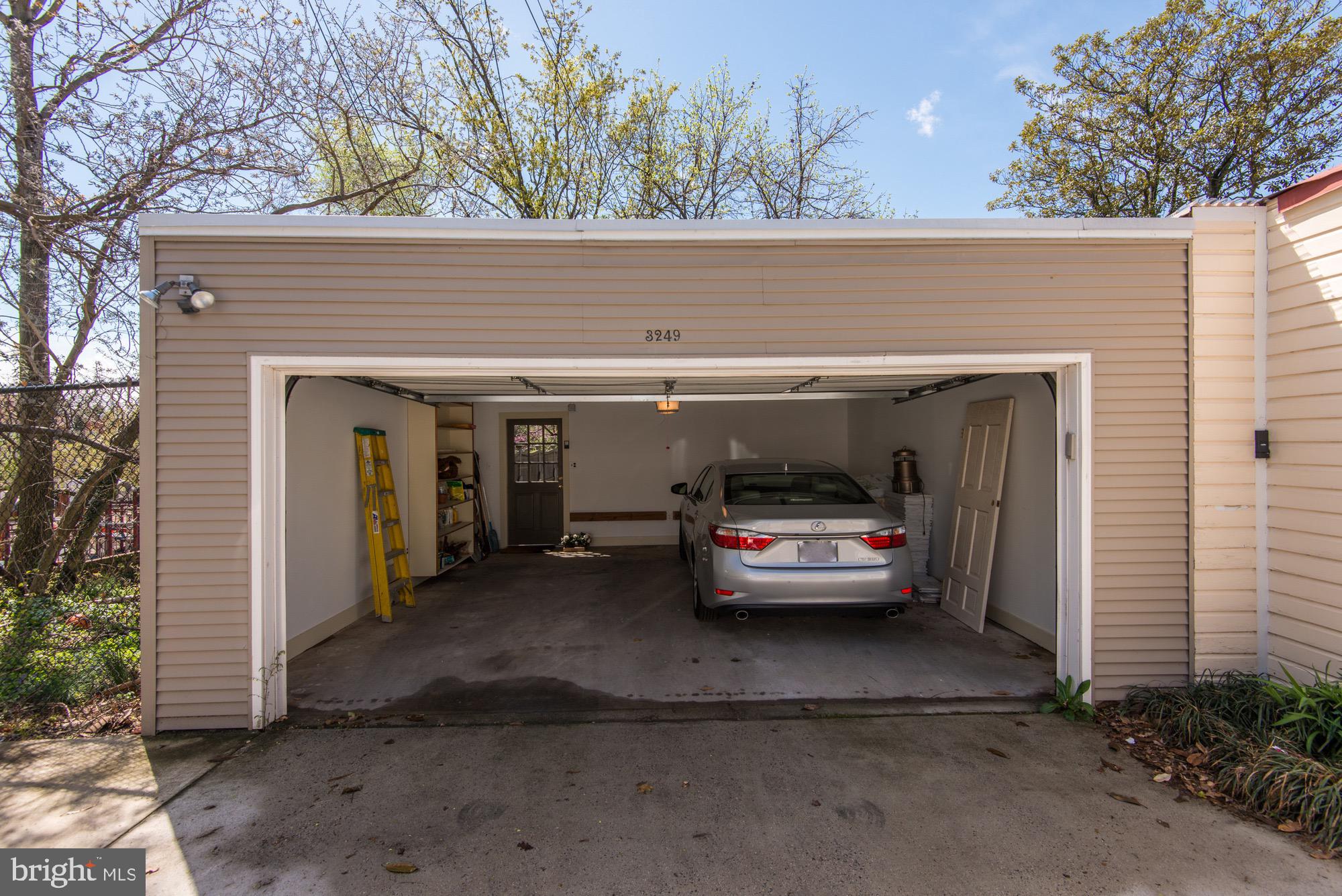 3249 O Street Northwest Washington, DC 20007 - Photo 38 of 42