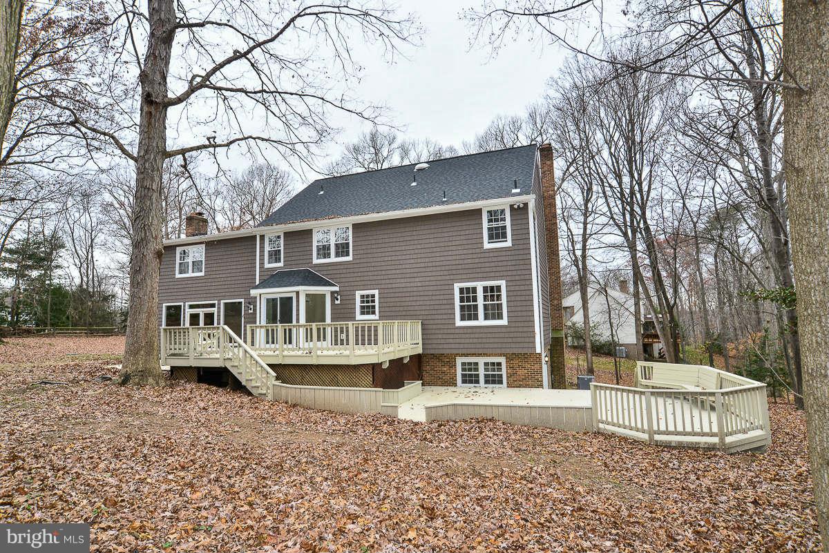 10421 Mt Sunapee Road Vienna, VA 22182 - Photo 23 of 26 Exterior (Rear)