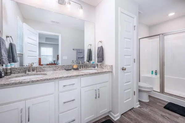$384,750 | 4330 Spyglass Drive, Murfreesboro, TN 37127