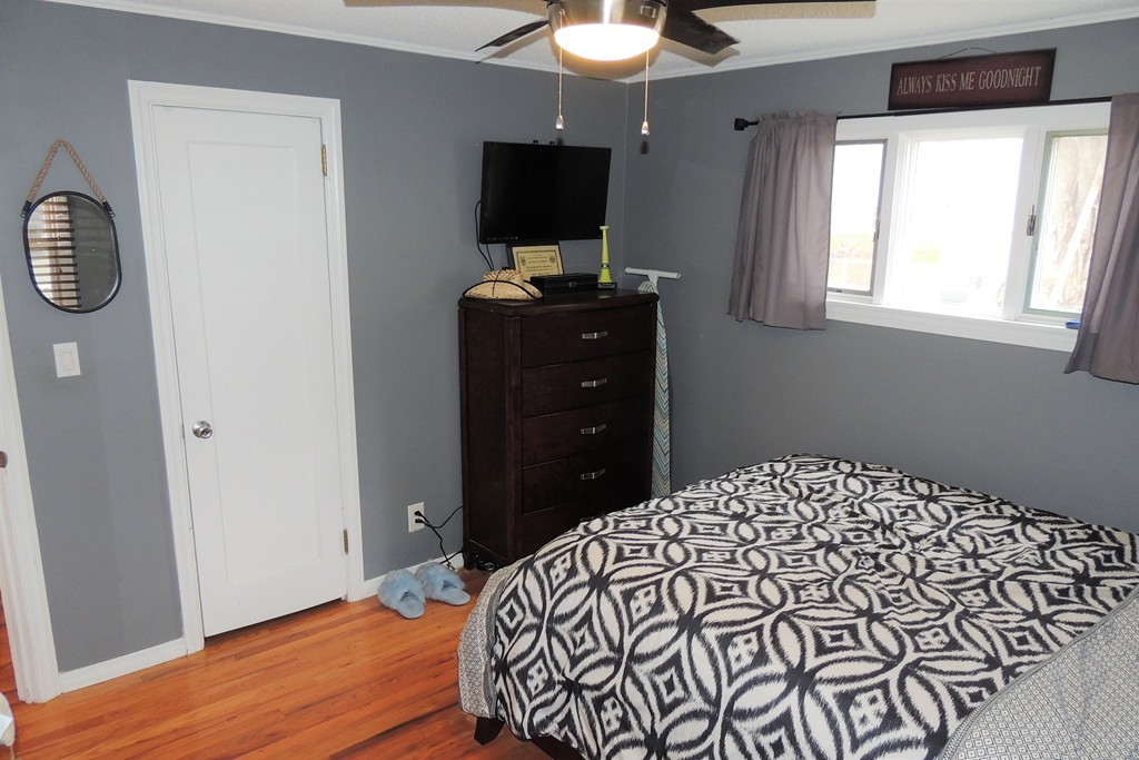 40 Ogden Street Springfield, MA 01151 - Photo 7 of 24 Gallery Image 7