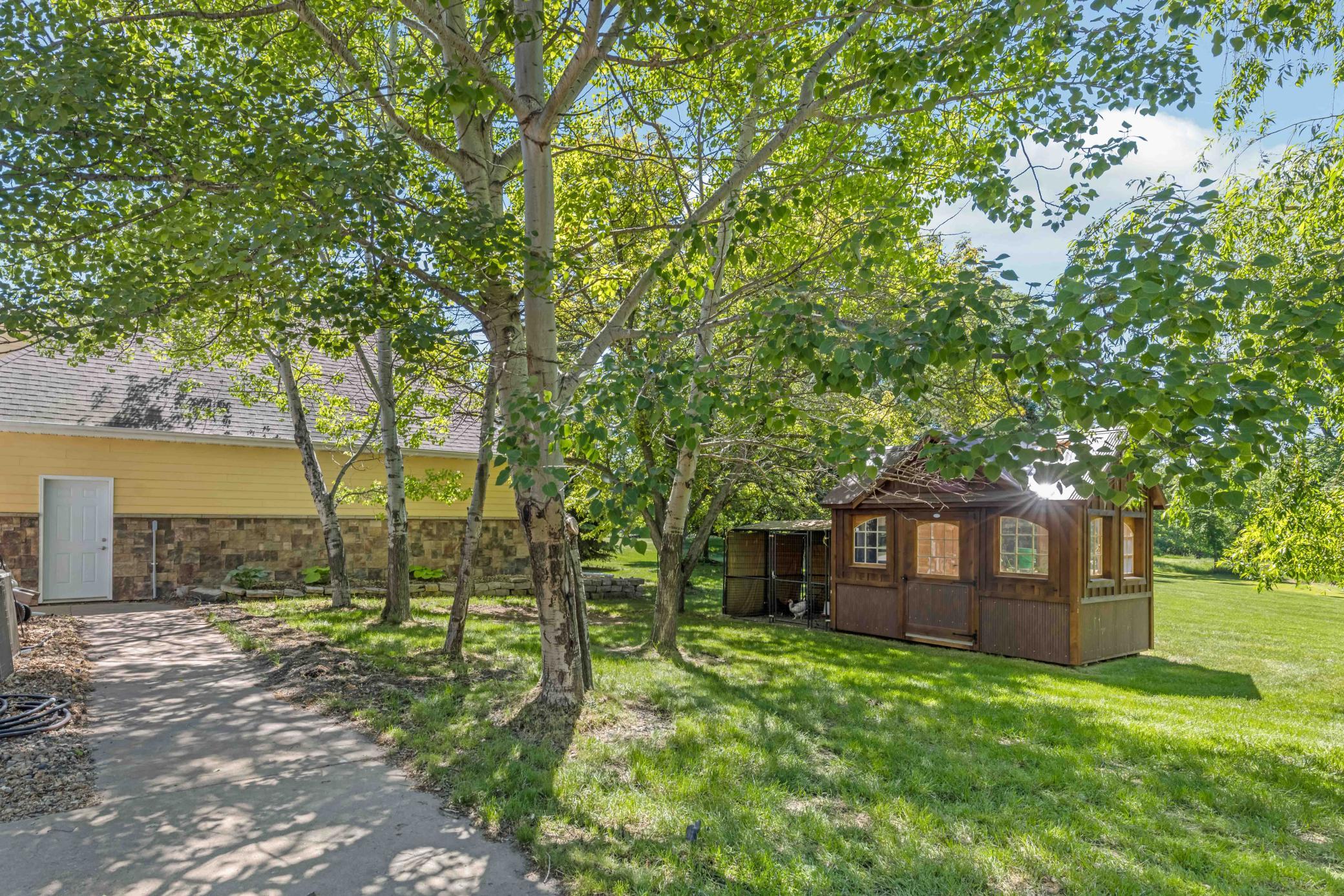 705 18th Street North Moorhead, MN 56560 - Photo 22 of 98