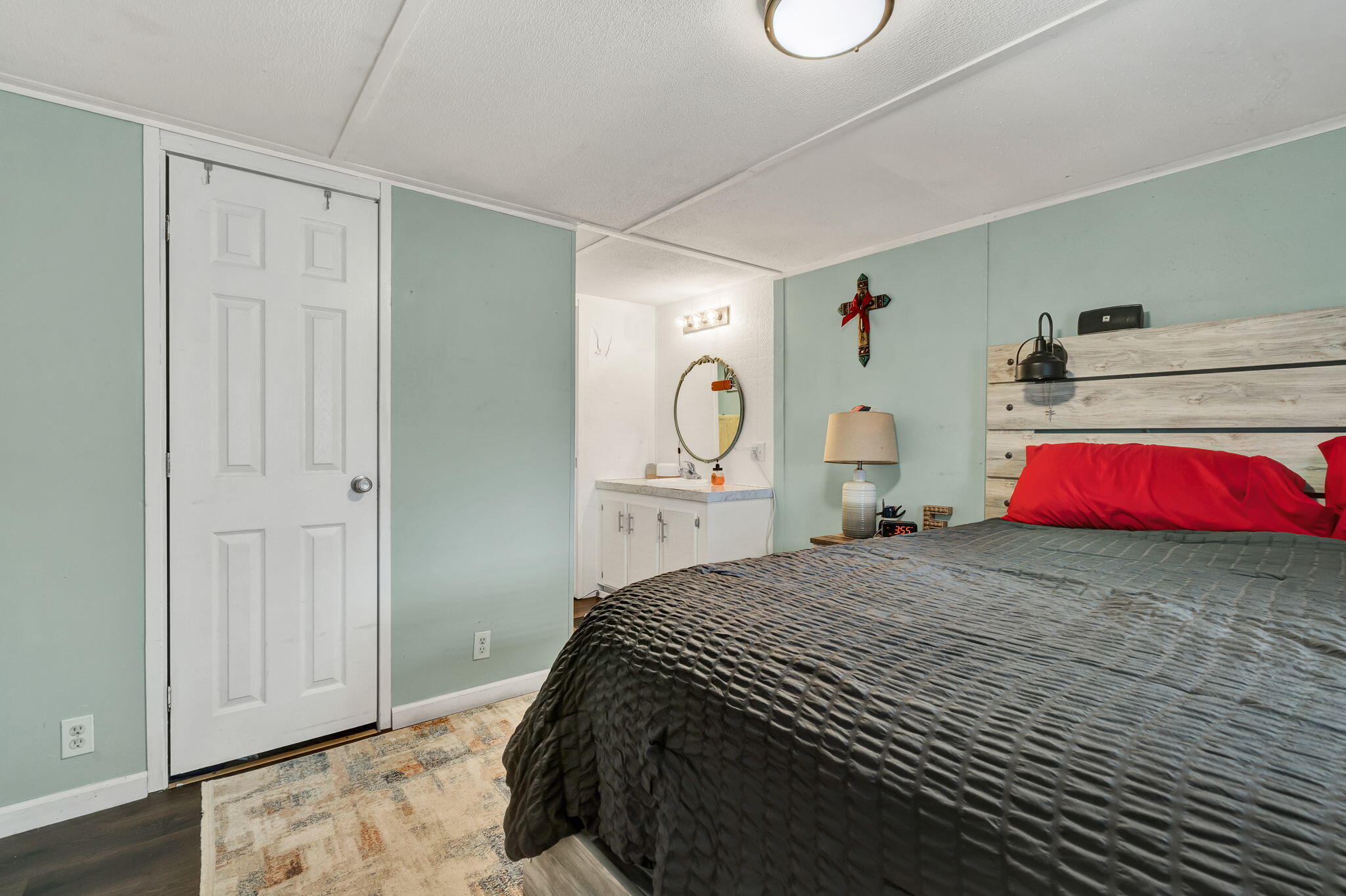 2886 Possum Trot Road Grandview, TN 37337 - Photo 14 of 37 31-web-or-mls-DSC04904