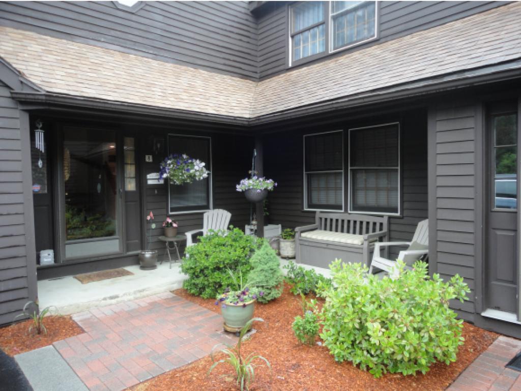8 Stacey Circle, Unit 8 Windham, NH 03087 - Photo 1 of 15 Gallery Image 1