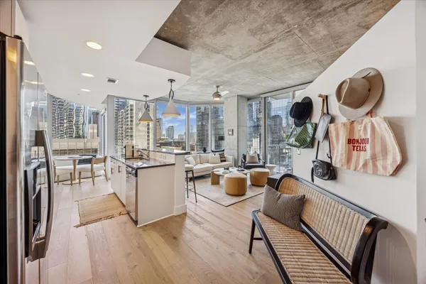 $545,000 | 360 Nueces Street, Unit 1001, Austin, TX 78701
