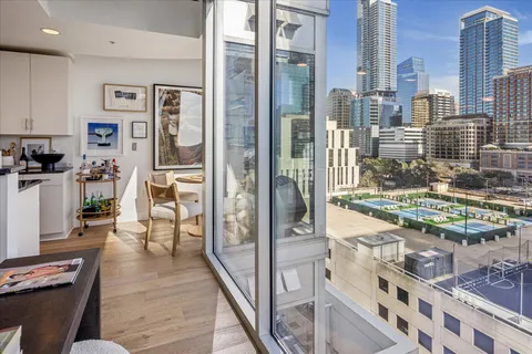$545,000 | 360 Nueces Street, Unit 1001, Austin, TX 78701