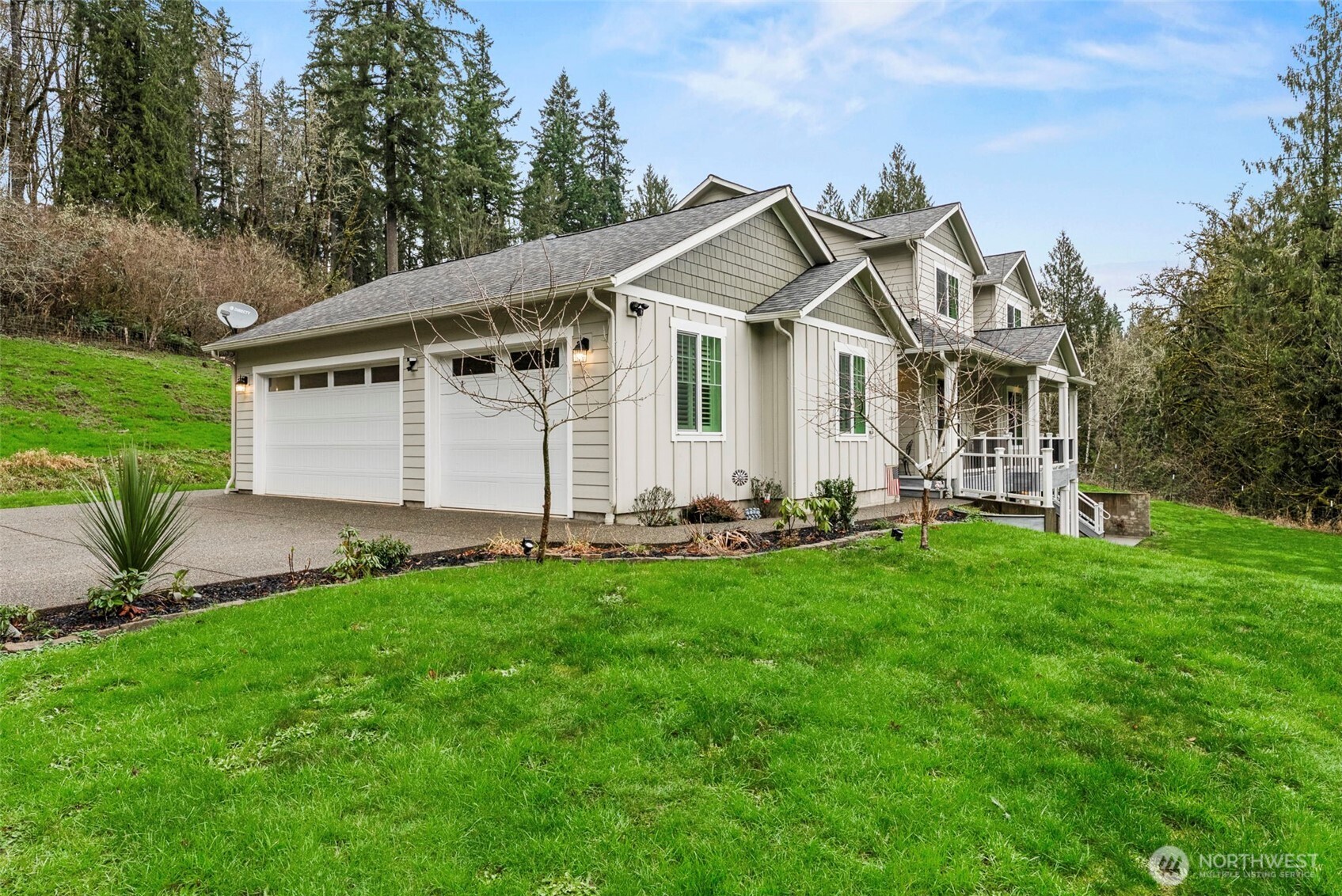 2549 Hazel Dell Road Castle Rock, WA 98611 - Photo 2 of 37