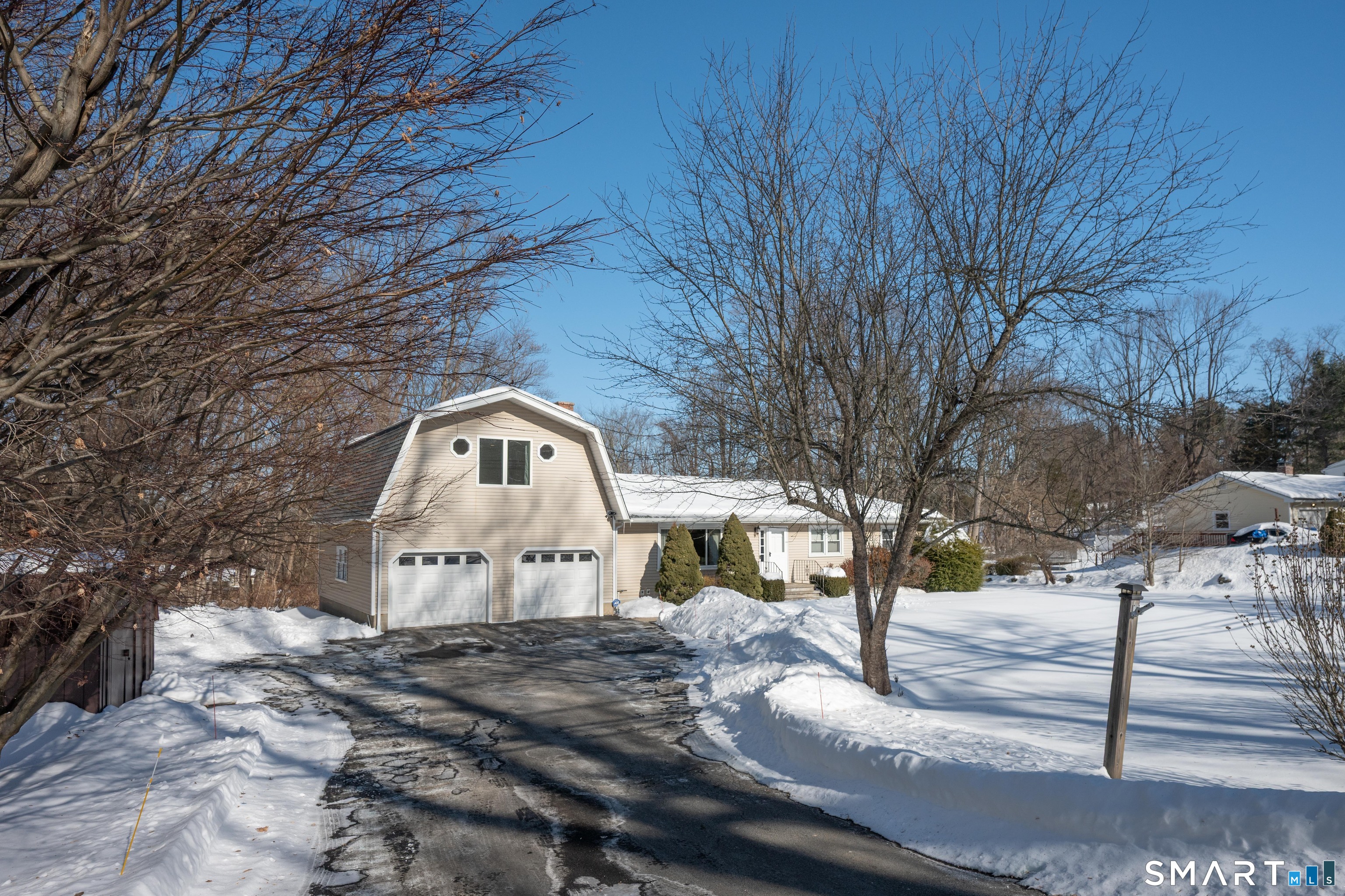 23 Federal Road Shelton, CT 06484 - Photo 1 of 1 Driveway to garage