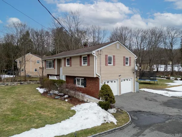 $599,900 | 40 Highway 6N, Mahopac, NY 10541