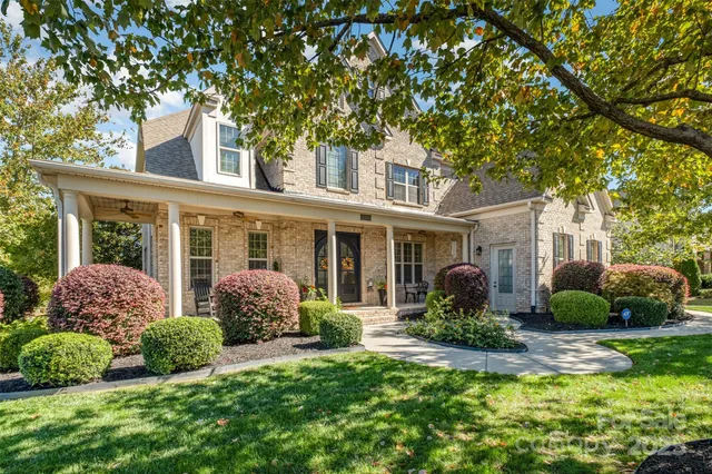 $734,900 | 15030 Brannock Hills Drive, Charlotte, NC 28278