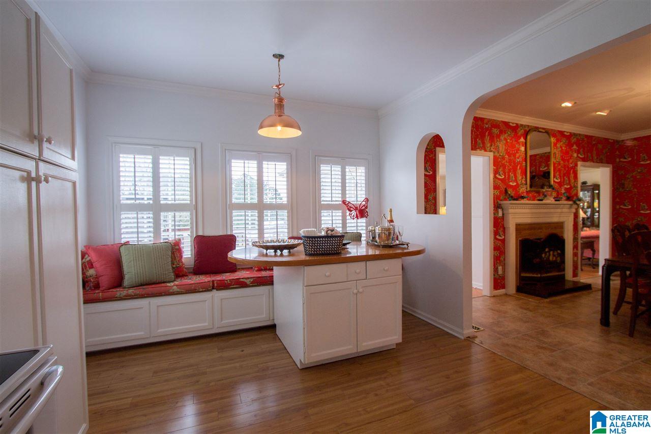 1105 Saddlebrook Road Birmingham, AL 35210 - Photo 5 of 32