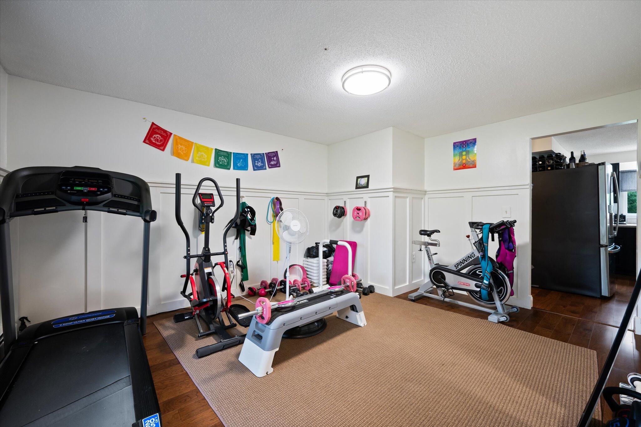 415 Monroe Road Hampden, ME 04444 - Photo 31 of 90 26-Family Room