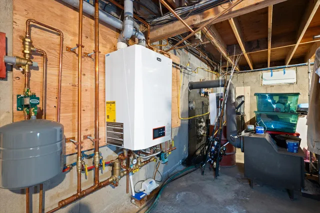 $525,000 | 415 Monroe Road, Hampden, ME 04444