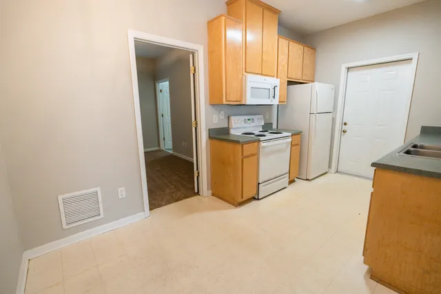 $1,325 | 3213 Allison Marie Court, Tallahassee, FL 32304