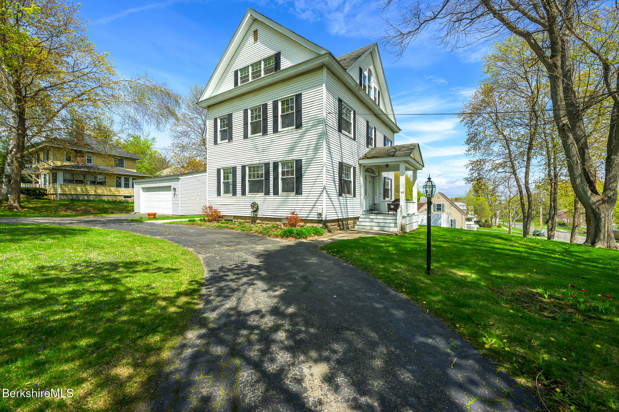 100 Holmes Road Pittsfield, MA 01201 - Photo 3 of 40 100 Holmes Road