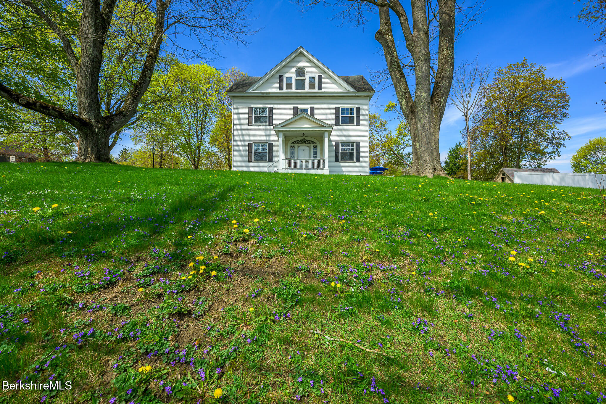 100 Holmes Road Pittsfield, MA 01201 - Photo 4 of 40 100 Holmes Rd Pittsfield MA 01201